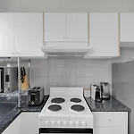 Kadina Harbourside Studio - A Cosy Panoramic Gem